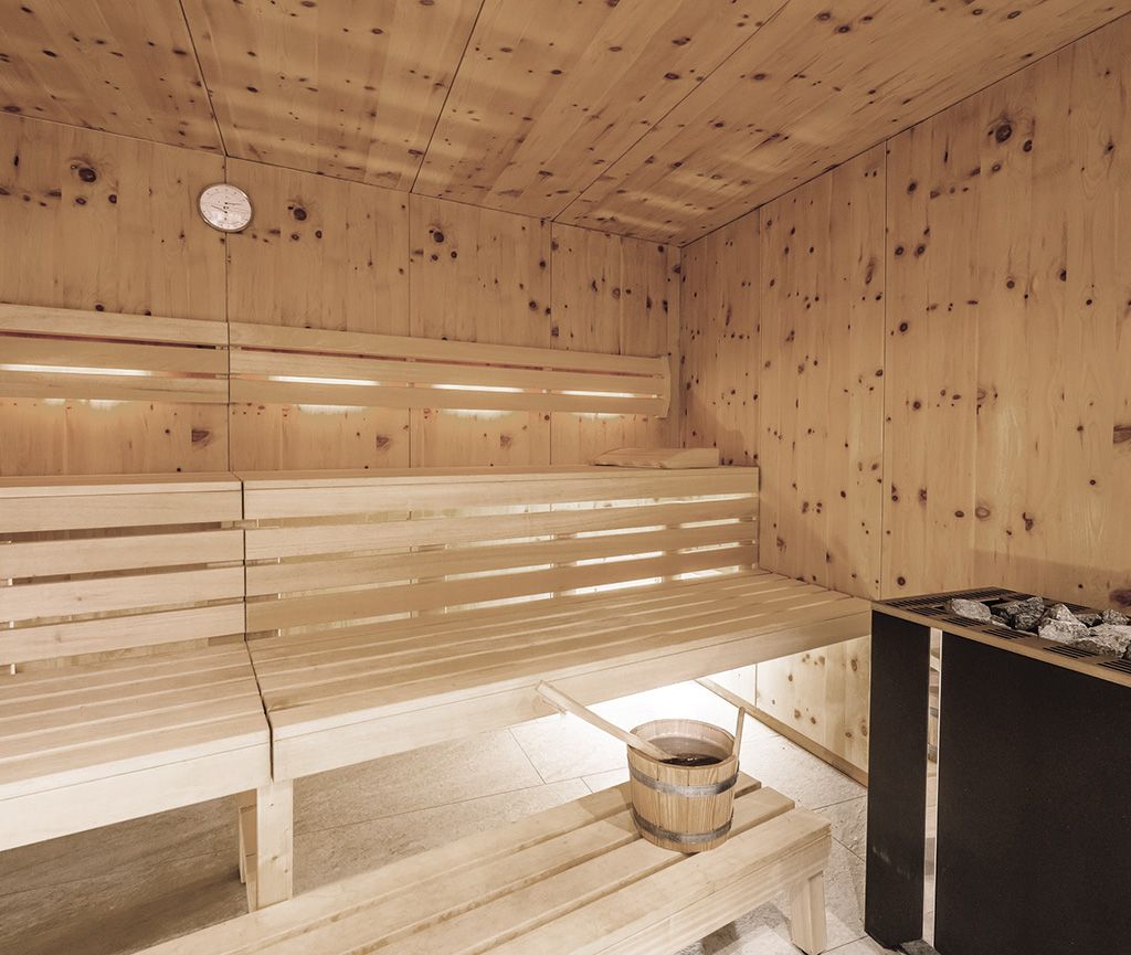 Finnischen Sauna im Wellnessbereich